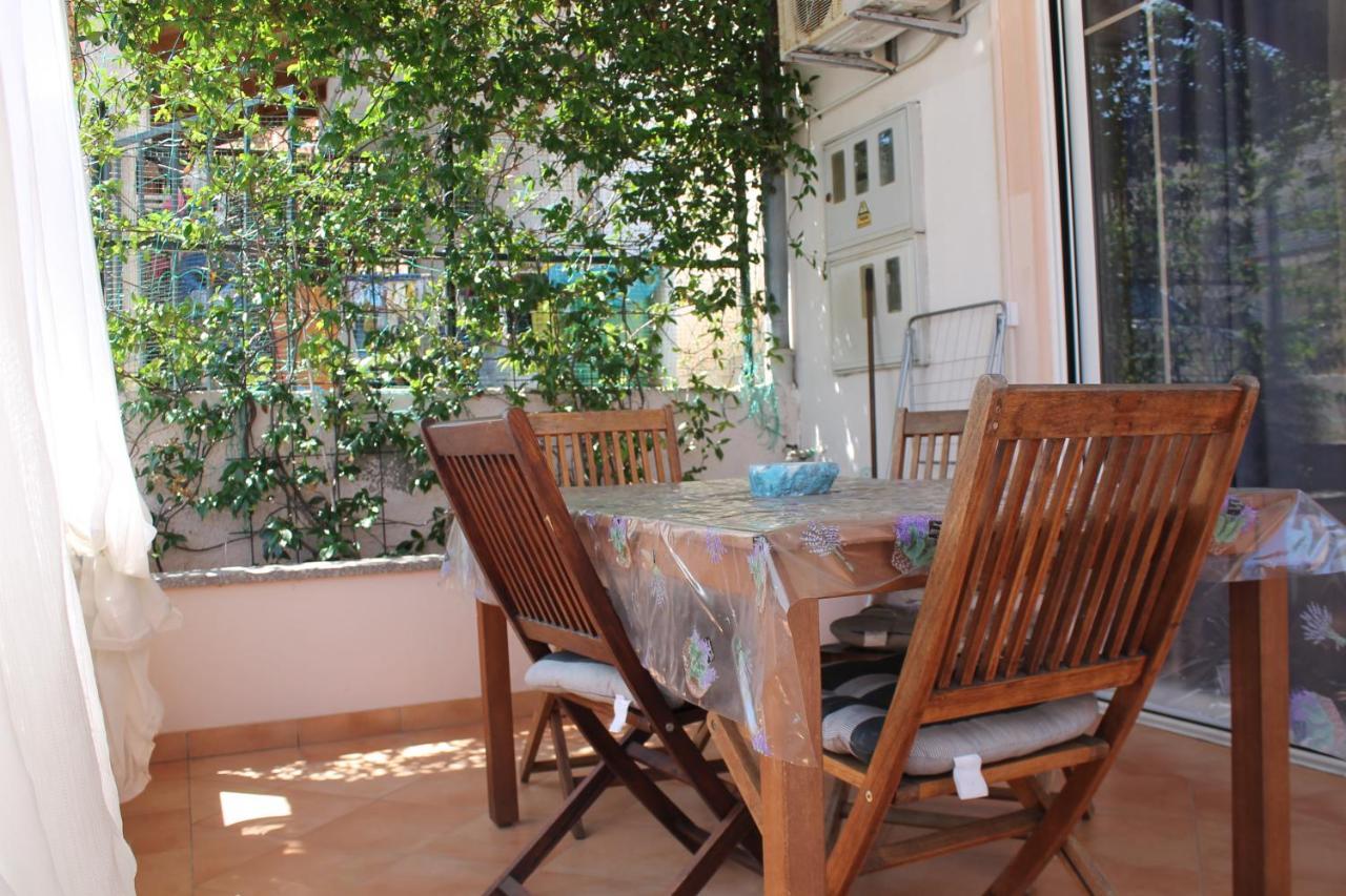 Apartments Neno Pula Exterior photo